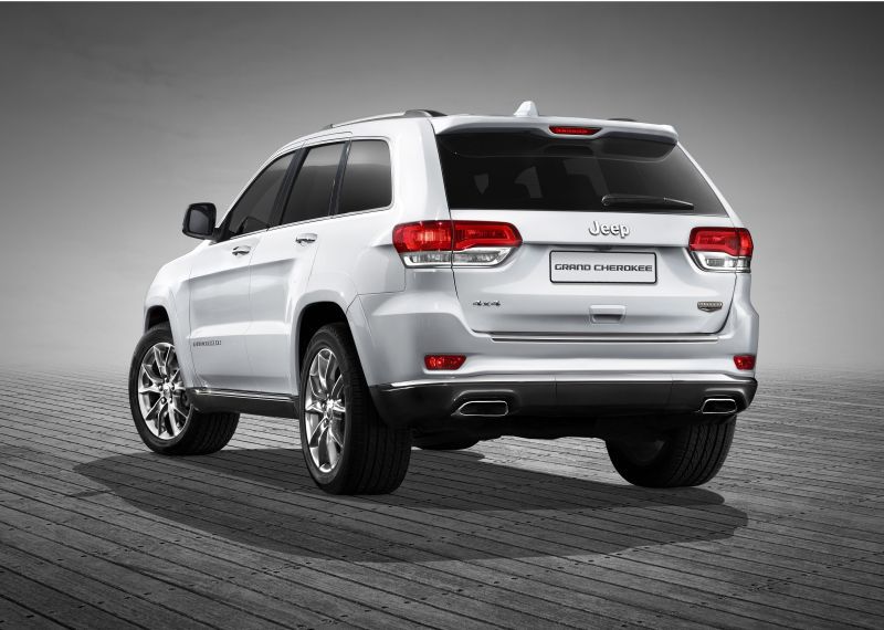 Jeep Grand Cherokee IV (WK2 facelift 2013) SRT 6.4 V8 (481 Hp) 4WD